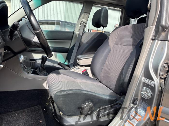 Subaru Forester 2.0 16V X Sloopvoertuig (2007, Grijs)