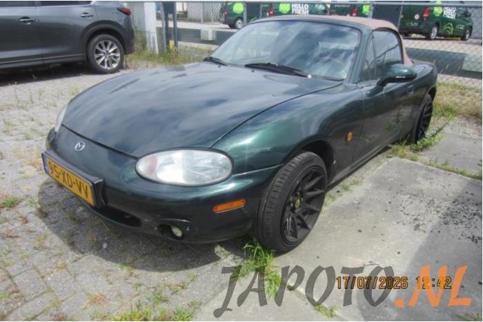 Mazda MX-5 1.8i 16V  (Sloop)