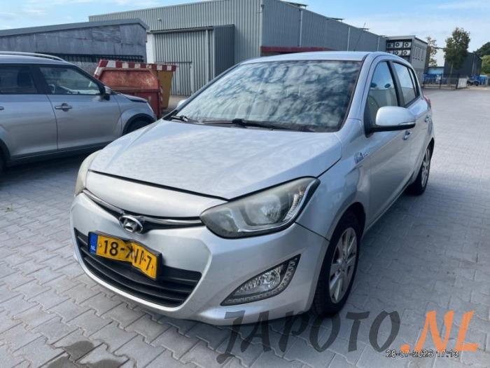 Hyundai i20 1.2i 16V  (Sloop)