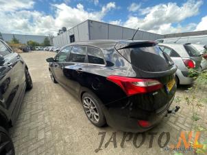 Hyundai i30 Wagon 1.6 GDI Blue 16V Sloopvoertuig (2012, Zwart)