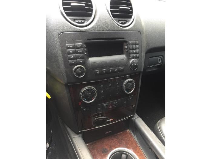 Mercedes ML II 3.0 ML-280 CDI 4-Matic V6 24V Sloopvoertuig (2008, Zwart)