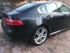 Jaguar XE 2.0d 180 16V Sloopvoertuig (2016, Zwart)