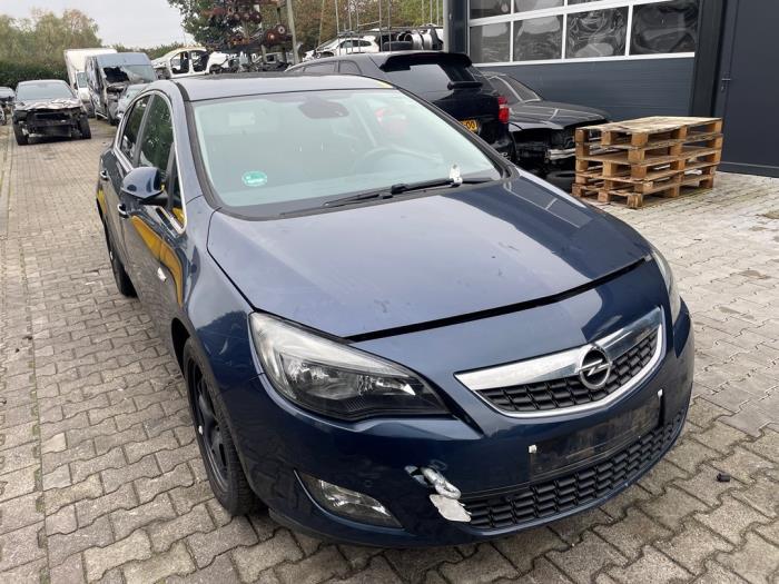 Opel Astra J 1.4 Turbo 16V Sloopvoertuig (2011, Blauw)