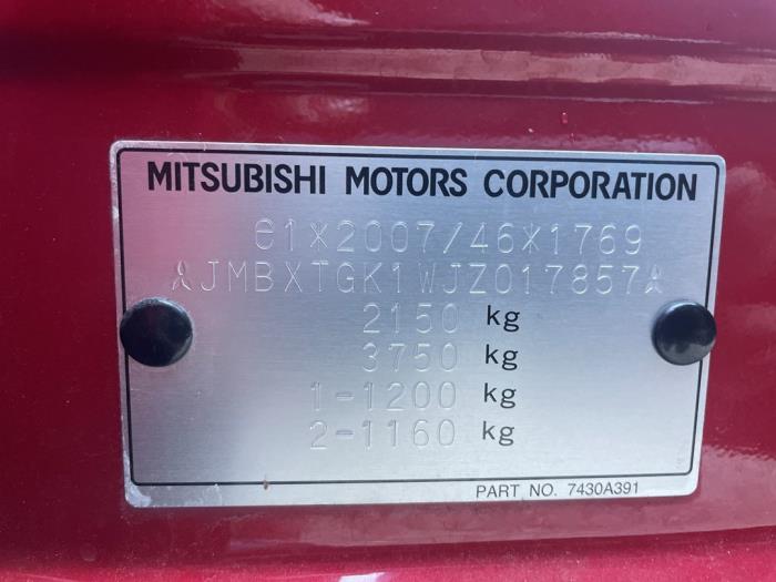 Mitsubishi Eclipse Cross 1.5 Turbo 16V 2WD Sloopvoertuig (2019, Rood)