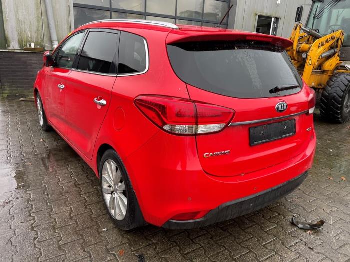 Kia Carens IV 1.7 CRDi 16V Sloopvoertuig (2014, Ijzer, Rood)
