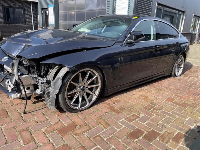 BMW 4 serie Gran Coupe 420i 2.0 Turbo 16V Sloopvoertuig (2014, Blauw)