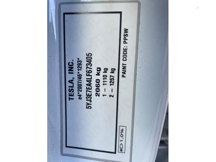 Tesla Model 3 Long Range AWD 75 kWh Sloopvoertuig (2020, Wit)