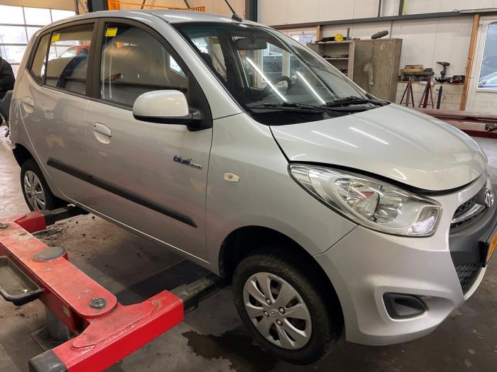 Hyundai i10 1.0i 12V Sloopvoertuig (2013, Grijs)