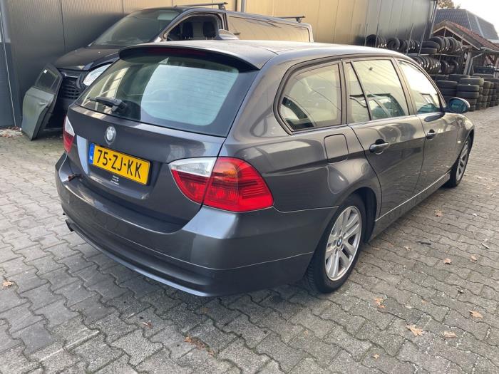 BMW 3 serie Touring 318i 16V Sloopvoertuig (2008, Grijs)