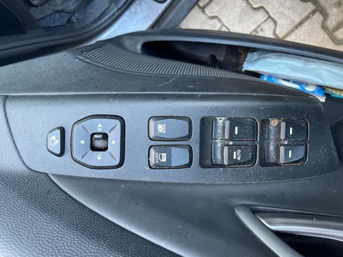 Hyundai iX35 2.0 CRDi 16V 4x4 Sloopvoertuig (2013, Grijs)