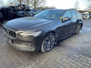 Volvo V90 II 2.0 B4 16V Mild Hybrid  (Sloop)