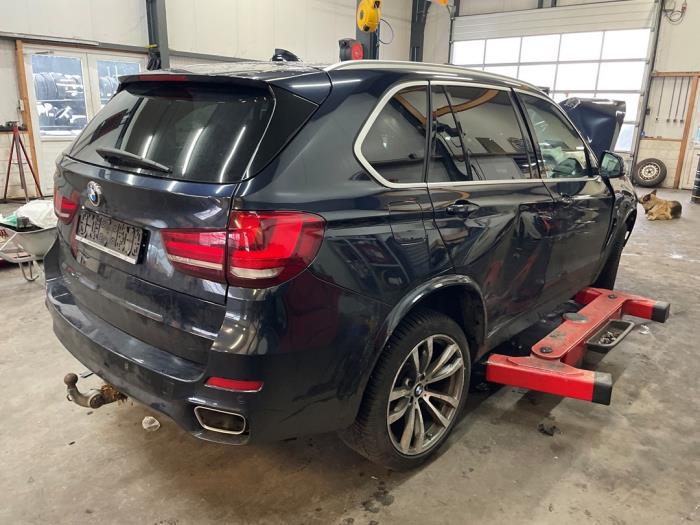 BMW X5 xDrive 35d 3.0 24V Sloopvoertuig (2014, Zwart)