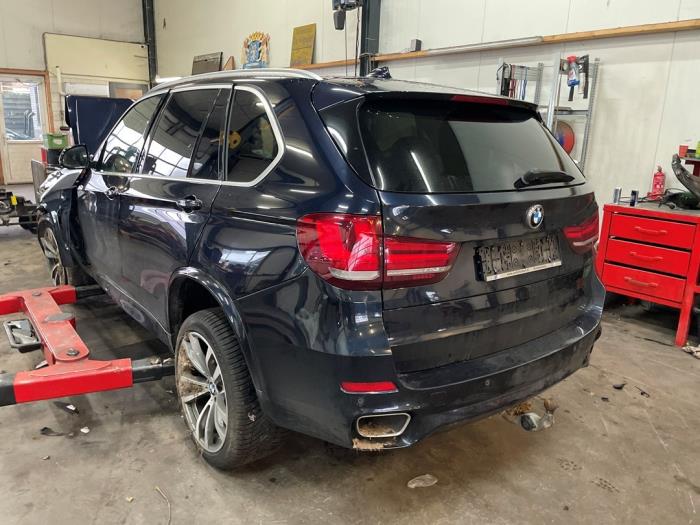 BMW X5 xDrive 35d 3.0 24V Sloopvoertuig (2014, Zwart)