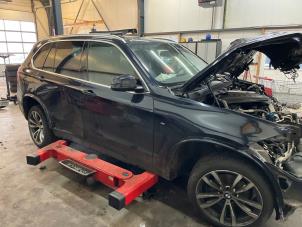 BMW X5 xDrive 35d 3.0 24V Sloopvoertuig (2014, Zwart)