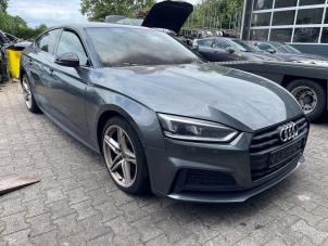 Audi A5 Sportback 2.0 40 TFSI Mild Hybrid 16V Sloopvoertuig (2018, Grijs)