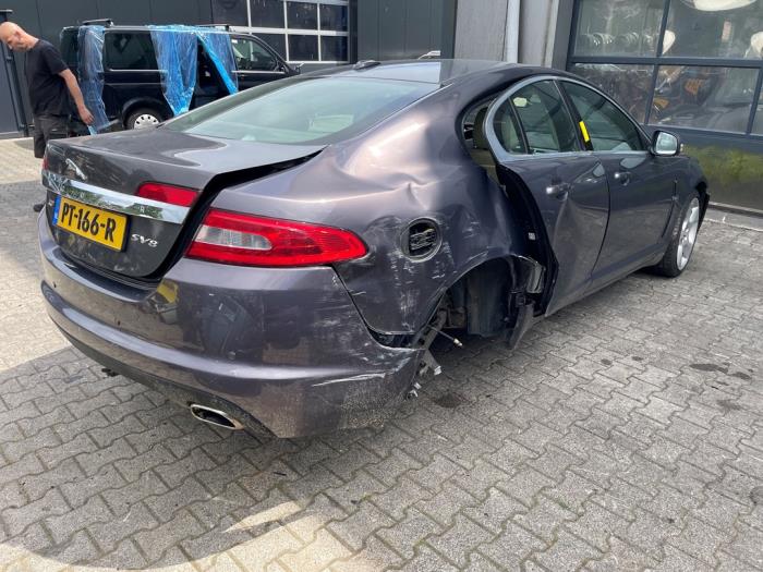 Jaguar XF 4.2 S V8 32V Sloopvoertuig (2010, Grijs)