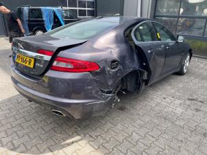 Jaguar XF 4.2 S V8 32V Sloopvoertuig (2010, Grijs)
