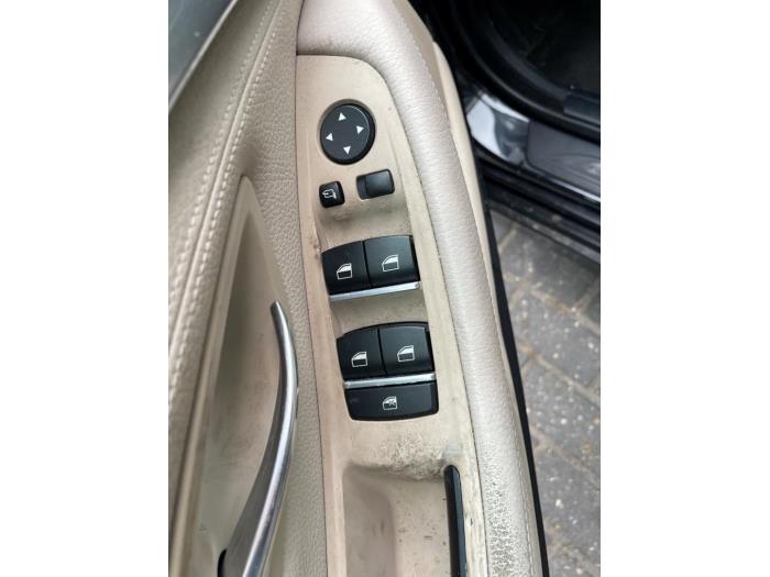 BMW 5 serie Touring 528i 24V Sloopvoertuig (2012, Zwart)