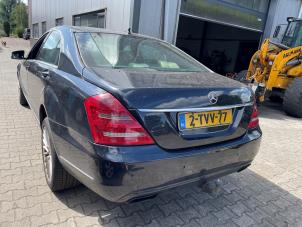 Mercedes S 3.0 S-320 CDI 24V Sloopvoertuig (2010, Zwart)