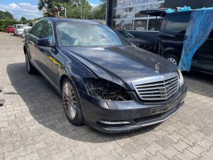 Mercedes S 3.0 S-320 CDI 24V Sloopvoertuig (2010, Zwart)