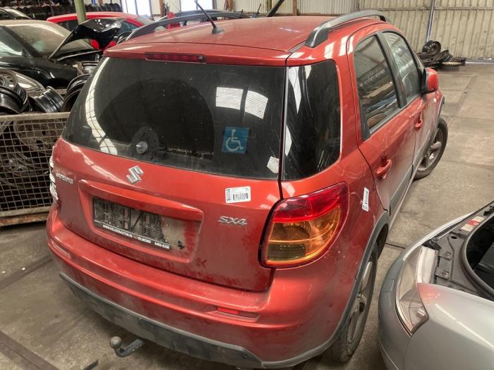 Suzuki SX4 1.6 16V VVT Comfort,Exclusive Autom. Sloopvoertuig (2007, Oranje)