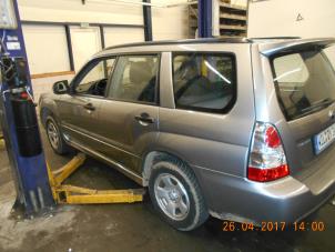 Subaru Forester 2.0 16V X Sloopvoertuig (2006, Grijs)