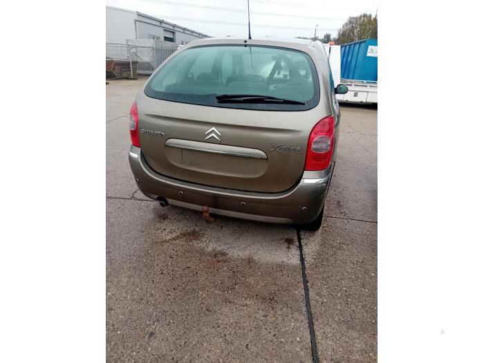 Citroen Xsara Picasso 1.6i 16V Sloopvoertuig (2008, Bruin)