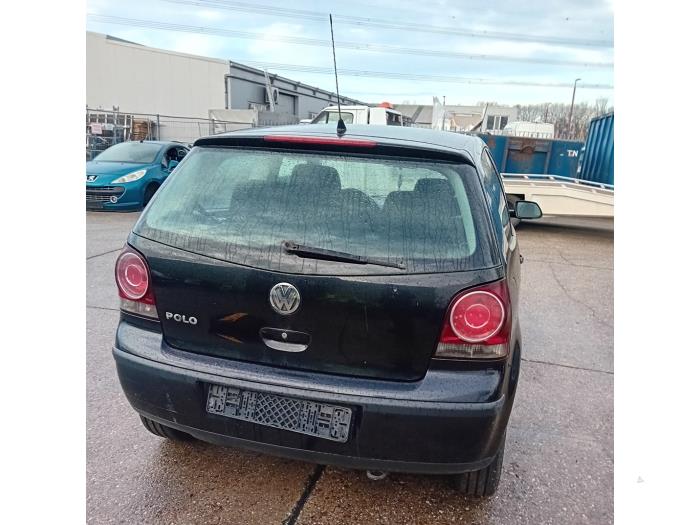 Volkswagen Polo IV 1.2 Sloopvoertuig (2006, Zwart)