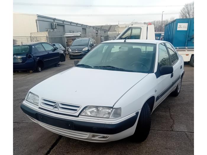 Citroen Xantia 1.8i X,SX,Harmonie,Sensation 16V Sloopvoertuig (2000, Wit)