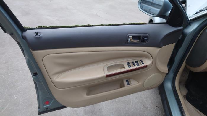 Volkswagen Passat Variant 1.9 TDI 130 Sloopvoertuig (2005, Grijs)