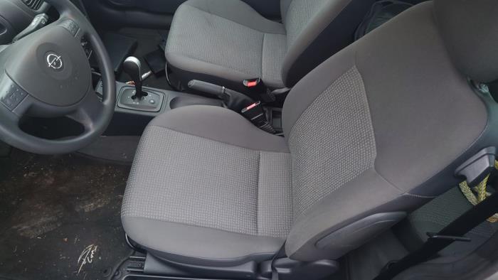 Opel Corsa C 1.0 12V Twin Port Sloopvoertuig (2004, Grijs)