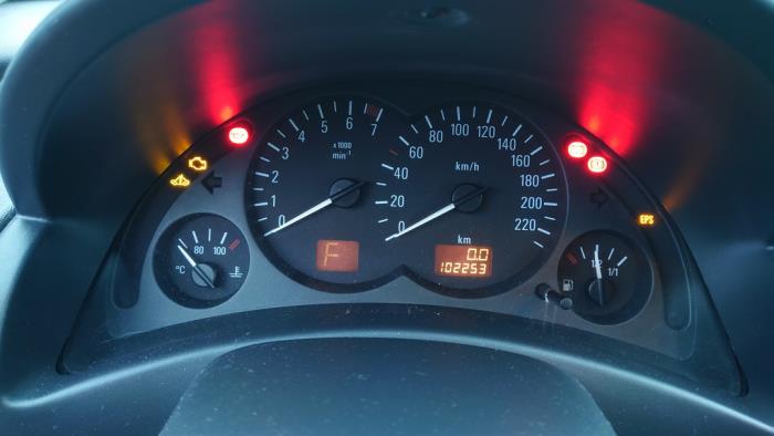 Opel Corsa C 1.0 12V Twin Port Sloopvoertuig (2004, Grijs)