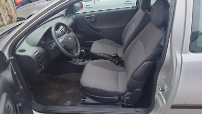 Opel Corsa C 1.0 12V Twin Port Sloopvoertuig (2004, Grijs)