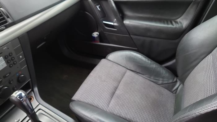 Opel Vectra C GTS 2.2 DTI 16V Sloopvoertuig (2003, Grijs)