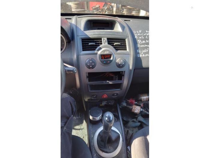 Renault Megane II 1.6 16V Sloopvoertuig (2002, Zwart)