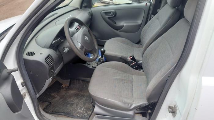 Opel Combo 1.7 DTI 16V Sloopvoertuig (2003, Graniet)