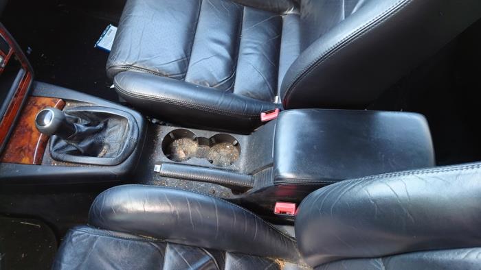 Volkswagen Passat Variant 2.0 Sloopvoertuig (2002, Zwart)