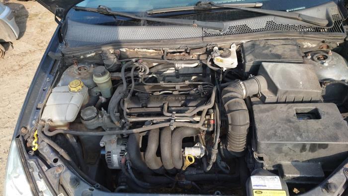 Ford Focus 1 Wagon 1.6 16V Sloopvoertuig (2002, Grijs)
