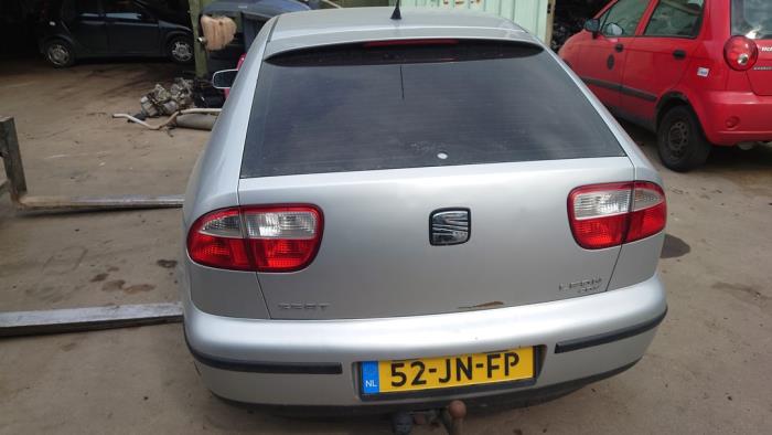 Seat Leon 1.8 20V Sloopvoertuig (2002, Grijs)