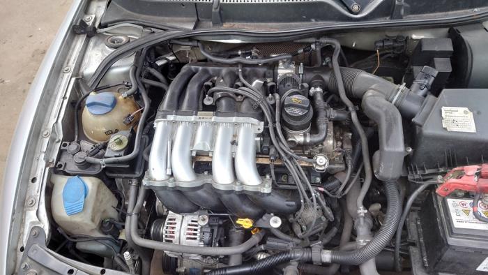 Seat Leon 1.8 20V Sloopvoertuig (2002, Grijs)