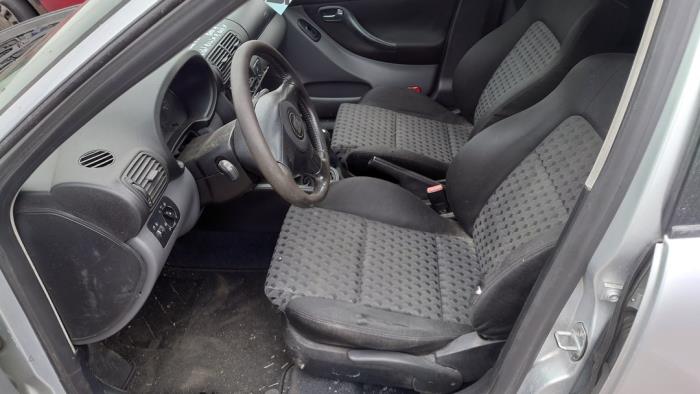 Seat Leon 1.8 20V Sloopvoertuig (2002, Grijs)