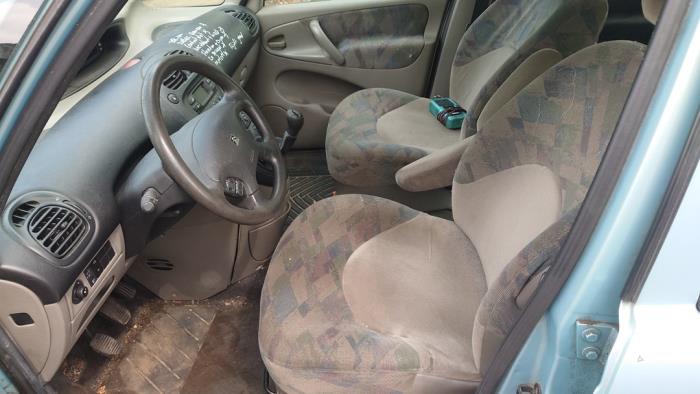 Citroen Xsara Picasso 1.8 16V Sloopvoertuig (2002, Groen)