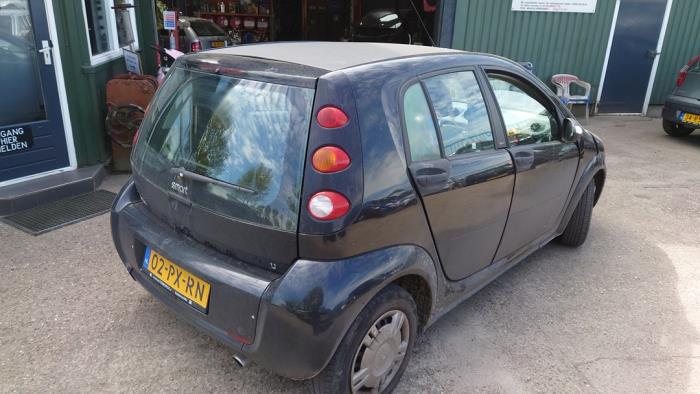 Smart Forfour 1.1 12V Sloopvoertuig (2005, Zwart)