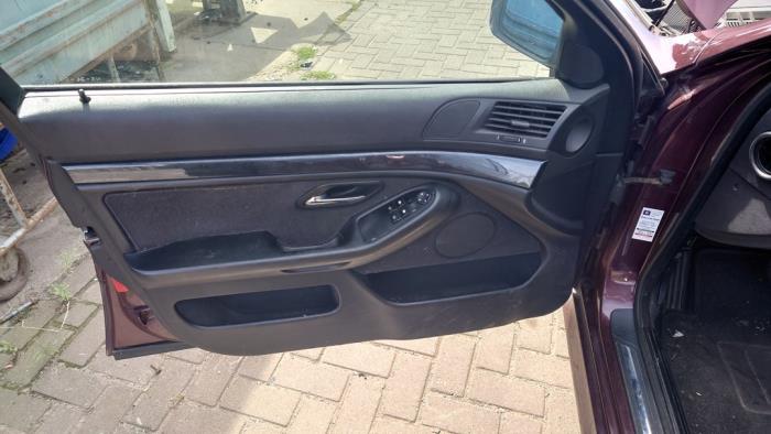 BMW 5 serie 523i 24V Sloopvoertuig (1996, Rood)