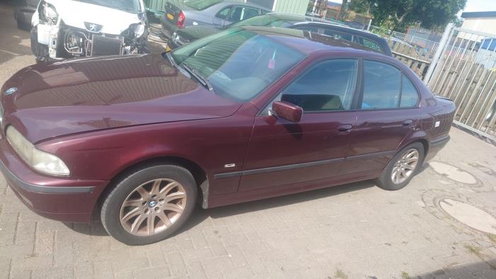 BMW 5 serie 523i 24V Sloopvoertuig (1996, Rood)