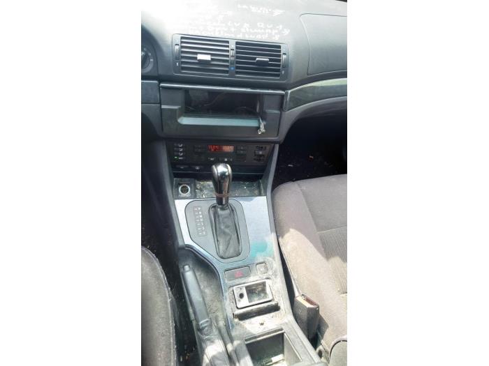 BMW 5 serie 523i 24V Sloopvoertuig (1996, Rood)