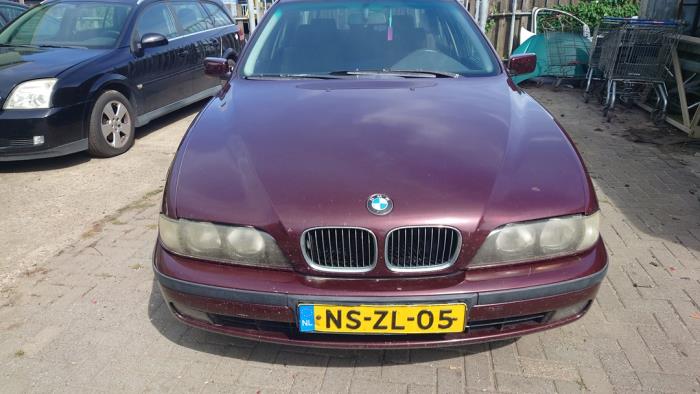 BMW 5 serie 523i 24V Sloopvoertuig (1996, Rood)