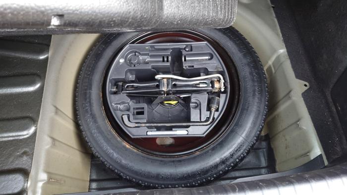 Peugeot 308 1.6 VTI 16V Sloopvoertuig (2008, Grijs)