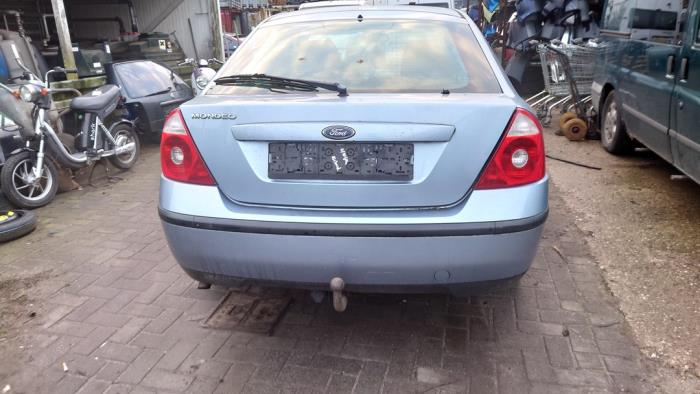 Ford Mondeo III 1.8 16V Sloopvoertuig (2003, Grijs)