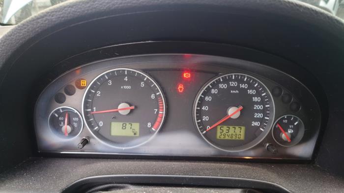 Ford Mondeo III 1.8 16V Sloopvoertuig (2003, Grijs)